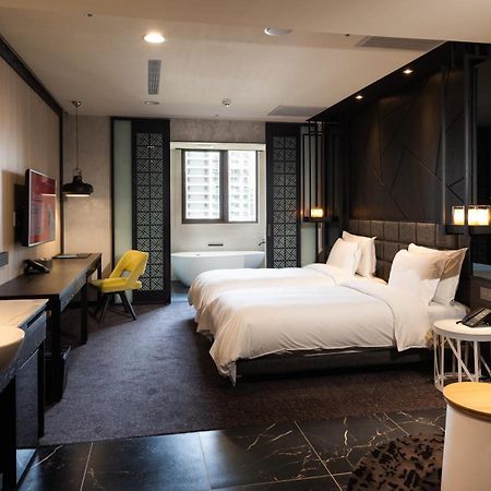 Hotel Chateau Anping Tainan Exterior photo